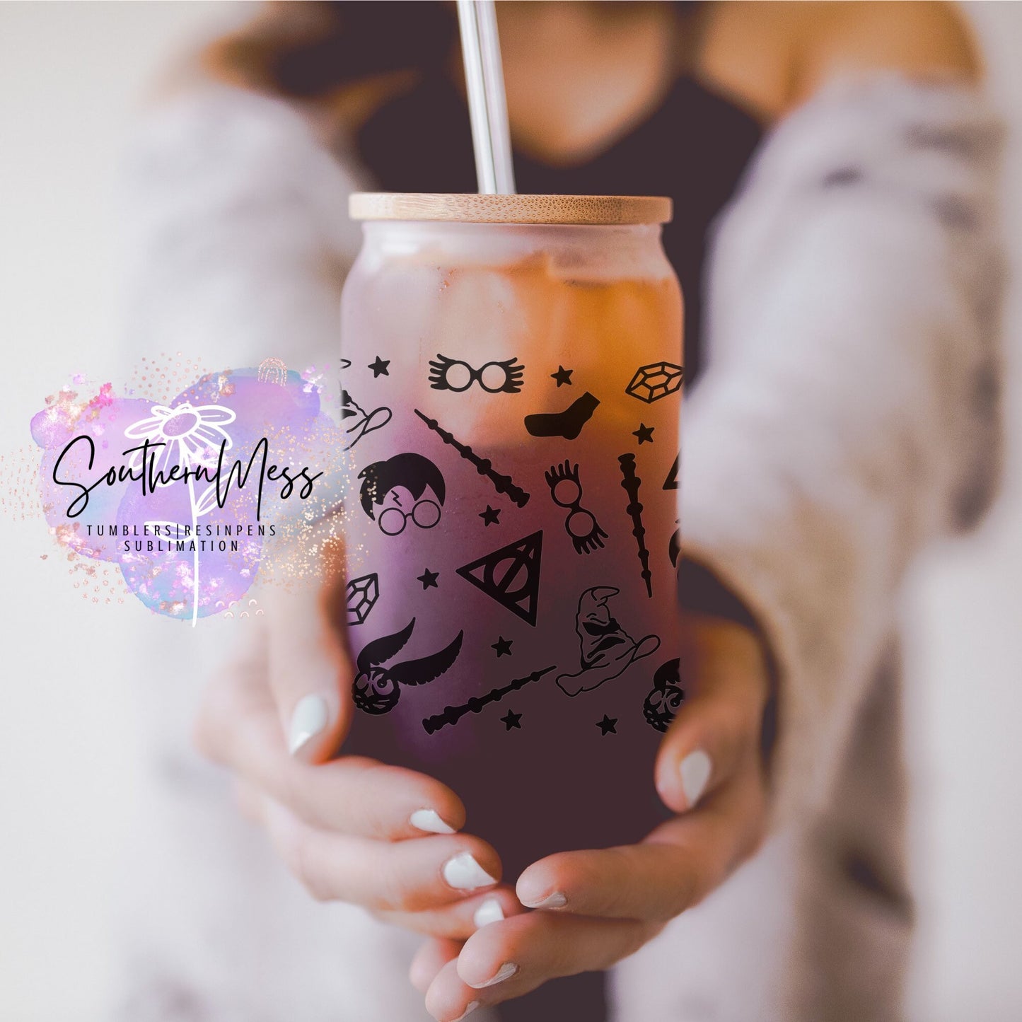 Magical, Harry Potter inspired Doodles, glass beer can, 18 oz with bamboo lid and plastic straw or glass straw, Personalized glass beer can